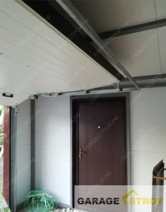 Гараж 6*4,5м из сэндвич-панелей вид 5